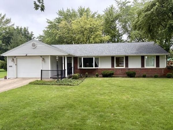 17 N Eastmoor Drive, New Bremen, OH 45869