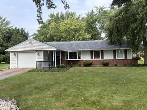 17 N Eastmoor Drive, New Bremen, OH 45869