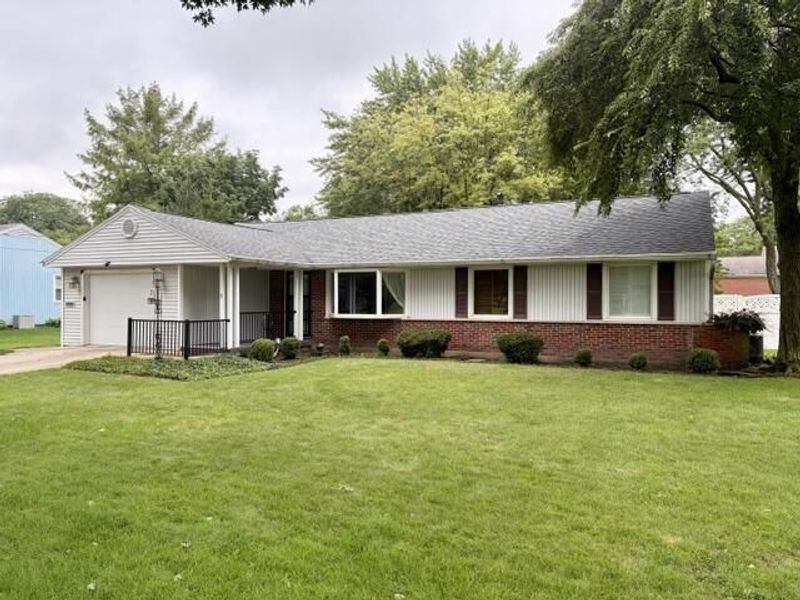 17 N Eastmoor Drive, New Bremen, OH 45869 Photo 3