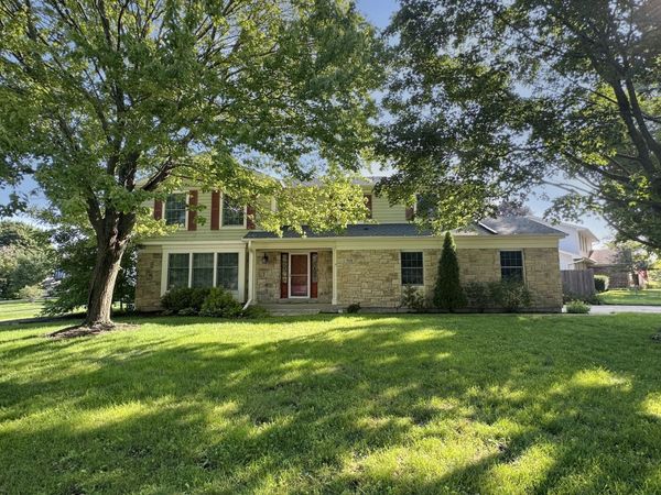 508 W Golf Road, Libertyville, IL 60048