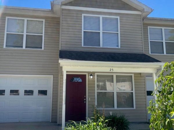 25 Meredith Drive , Hendersonville, NC 28792
