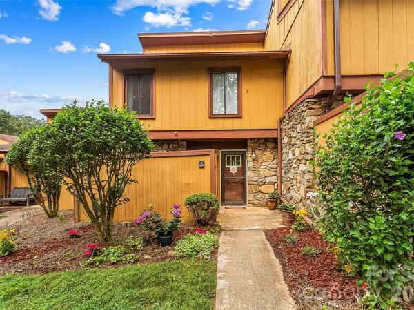 119 Colony Drive , Arden, NC 28704