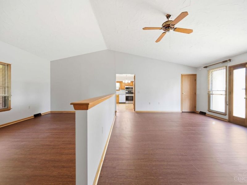 4266 Marcrest Drive, Green Township, OH 45211 Photo 8