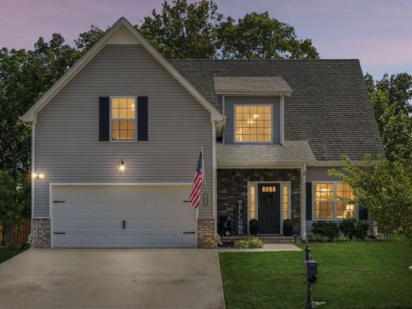 204 Liam Ct , Clarksville, TN 37043