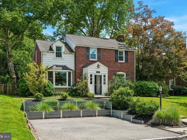 210 GLENDALOUGH ROAD , ERDENHEIM, PA 19038