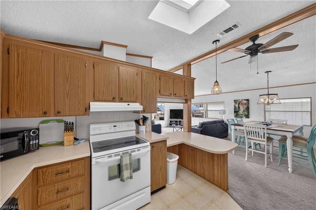 3032 Bounty Ln , Saint James City, FL 33956 Photo