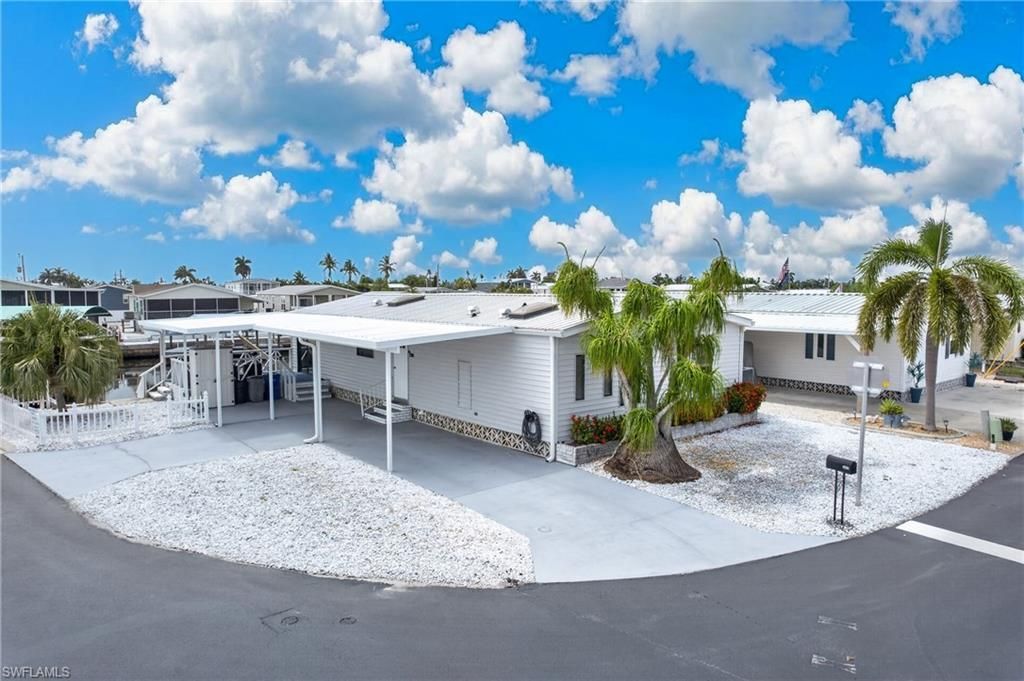 3032 Bounty Ln , Saint James City, FL 33956 Photo