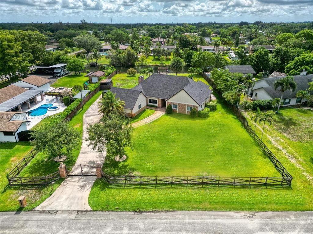 4920 SW 170th Avenue, Unit 4920, Southwest Ranches, FL 33331 Photo