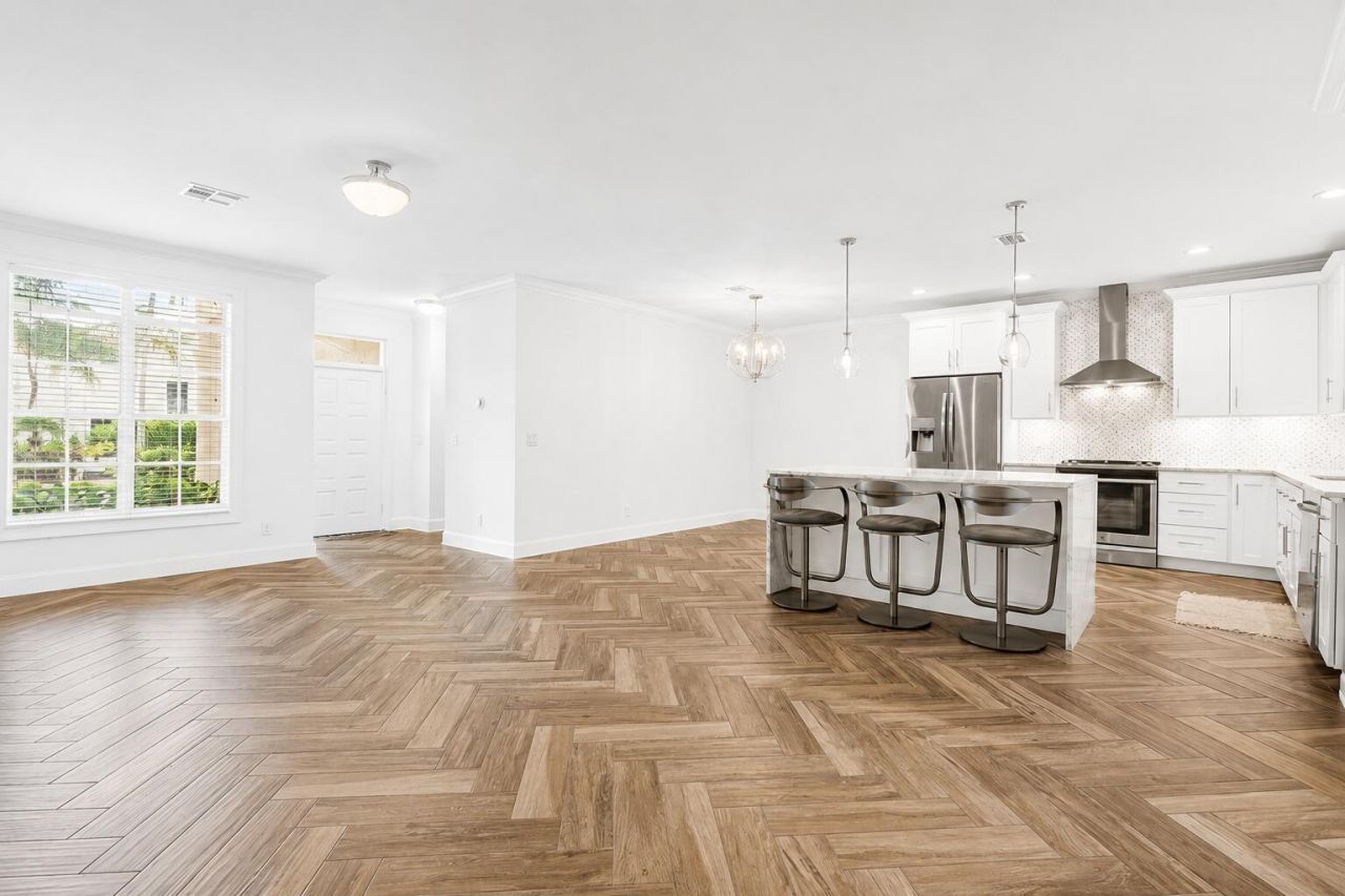 350 SW 8th Street, Unit 2, Boca Raton, FL 33432 Photo