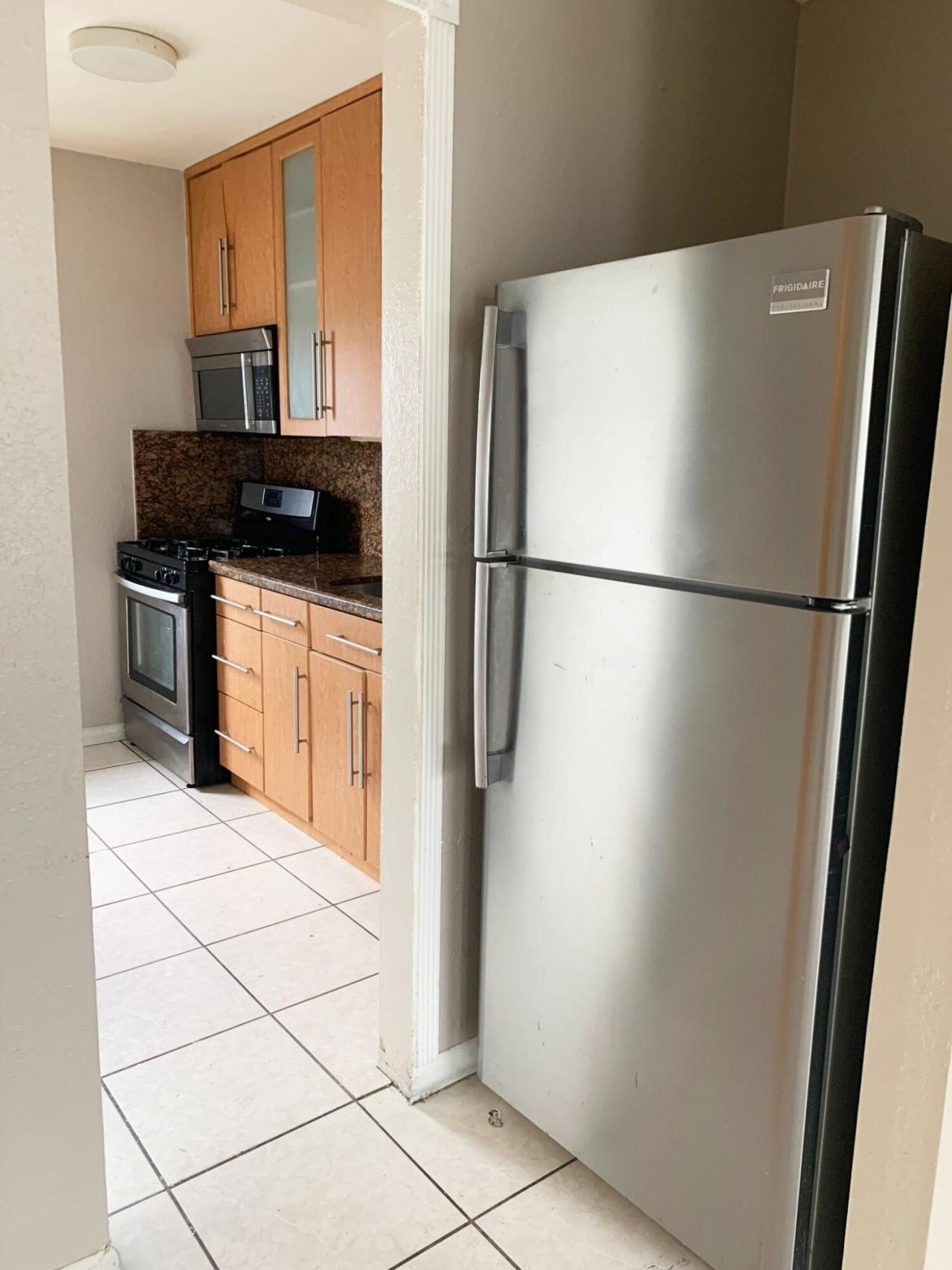 555 SW 16th Avenue, Unit 15, Miami, FL 33135 Photo