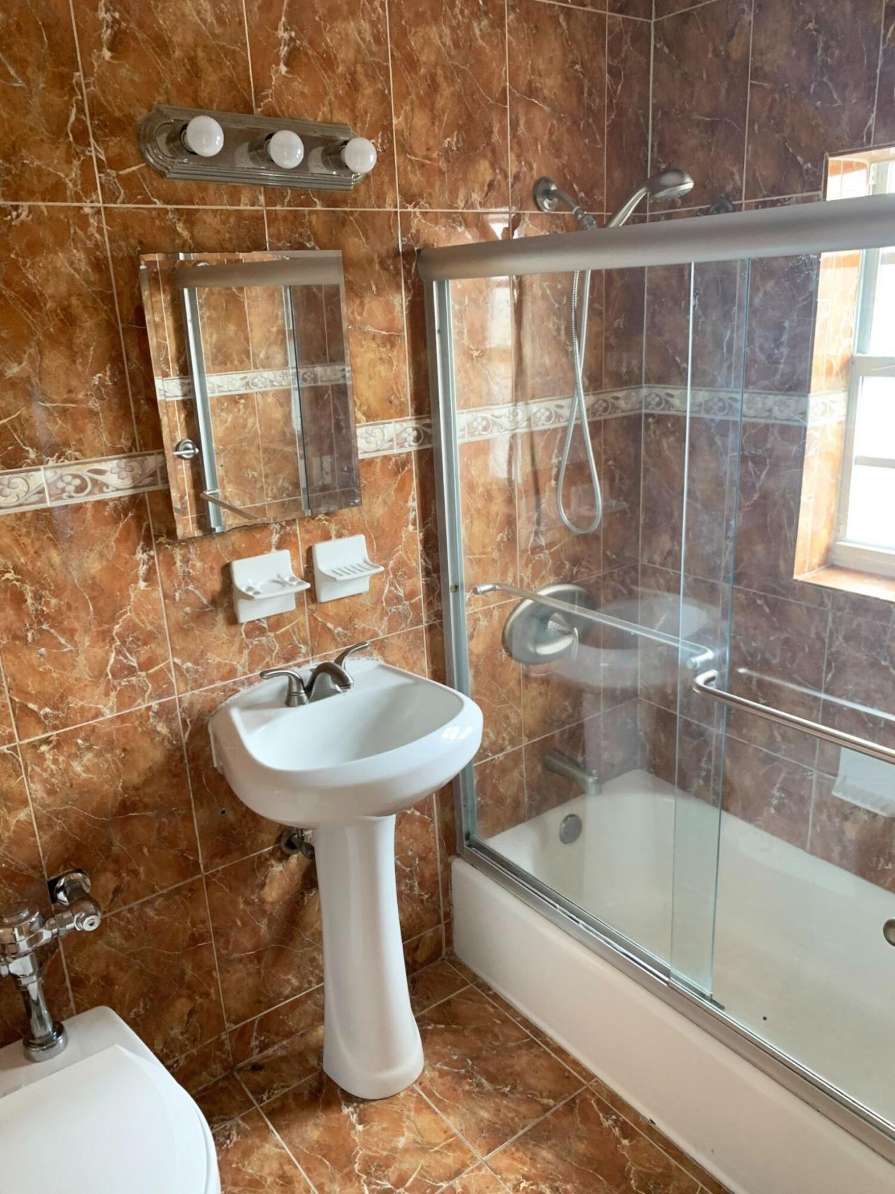 555 SW 16th Avenue, Unit 15, Miami, FL 33135 Photo