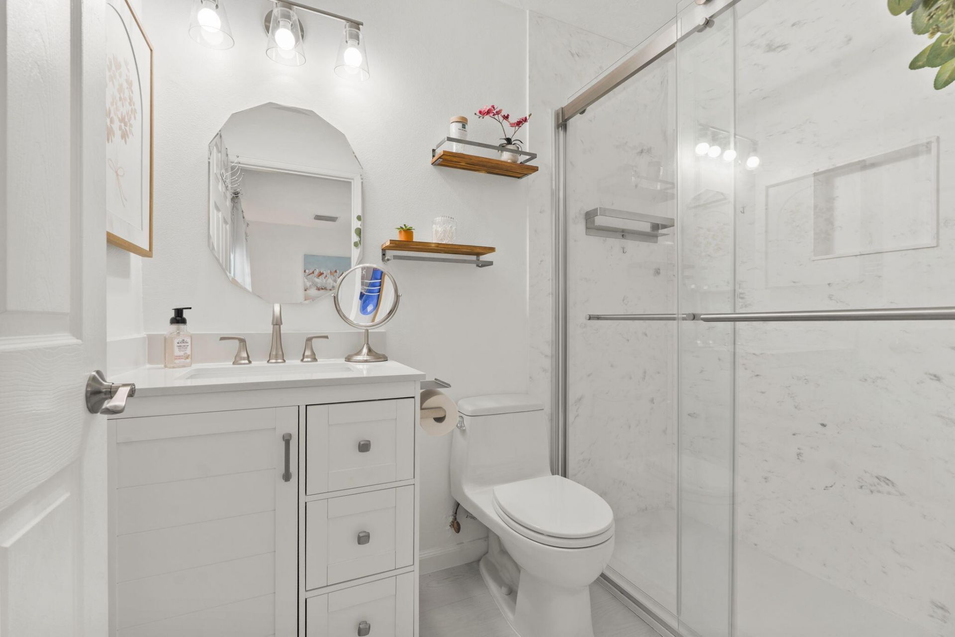 2182 SE South Buttonwood Drive, Port Saint Lucie, FL 34952 Photo
