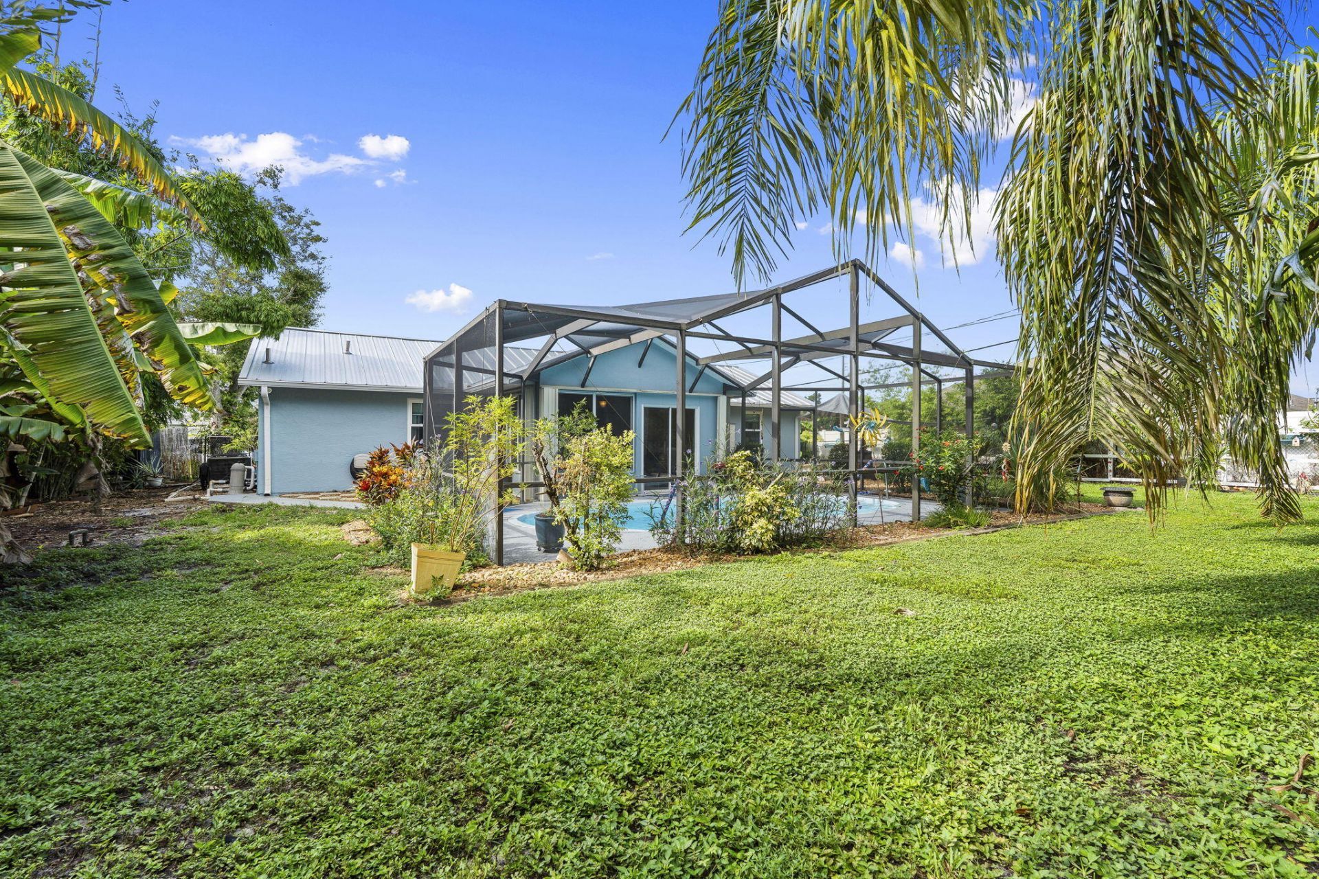 2182 SE South Buttonwood Drive, Port Saint Lucie, FL 34952 Photo