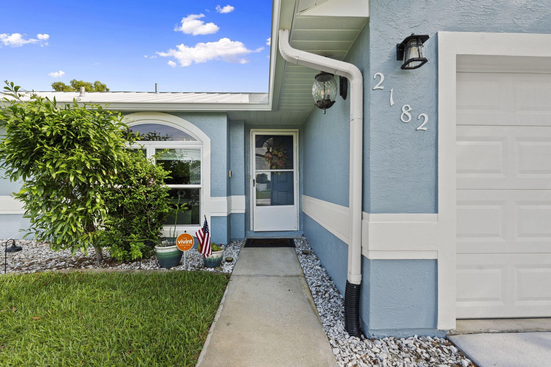 2182 SE South Buttonwood Drive, Port Saint Lucie, FL 34952 Photo