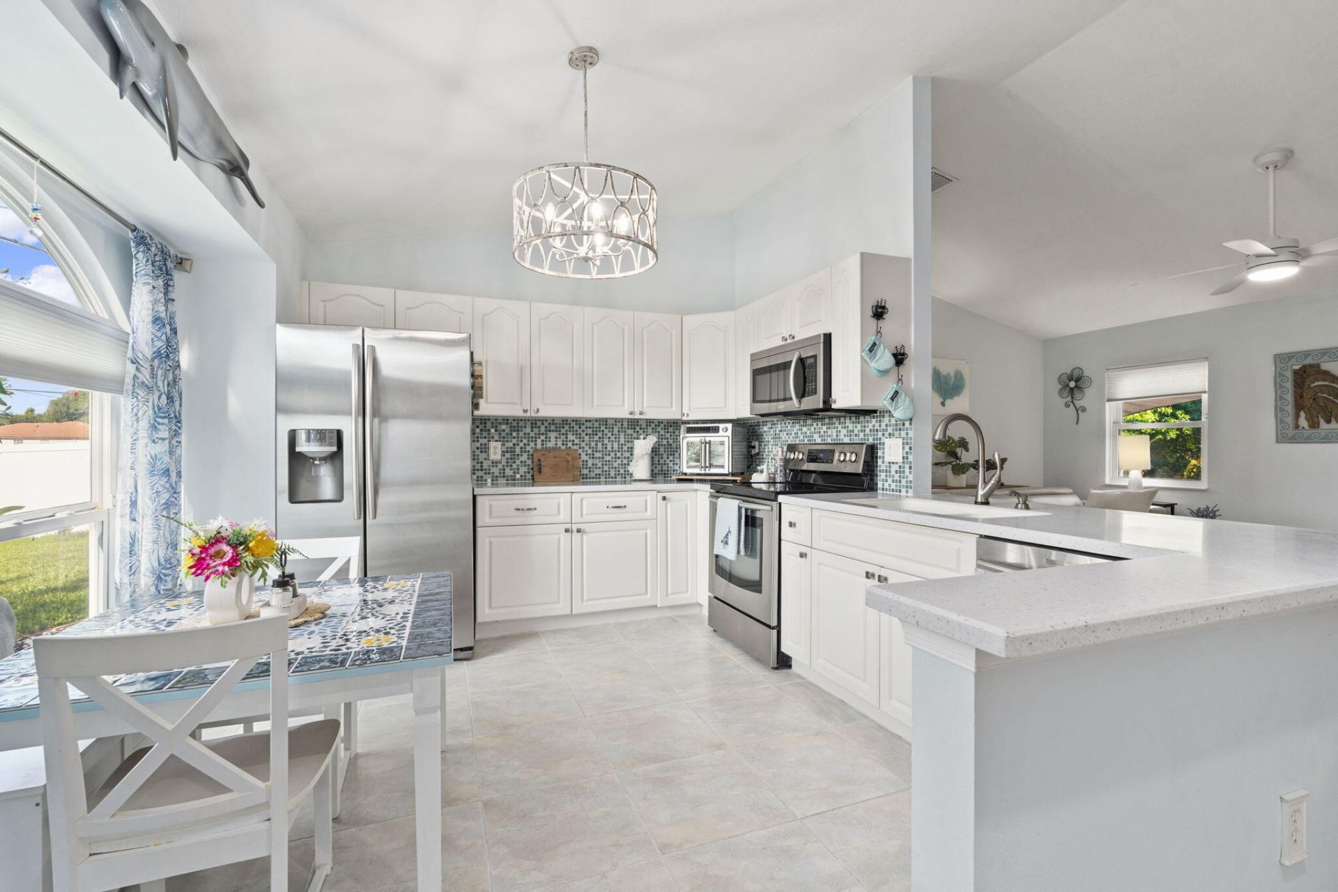 2182 SE South Buttonwood Drive, Port Saint Lucie, FL 34952 Photo