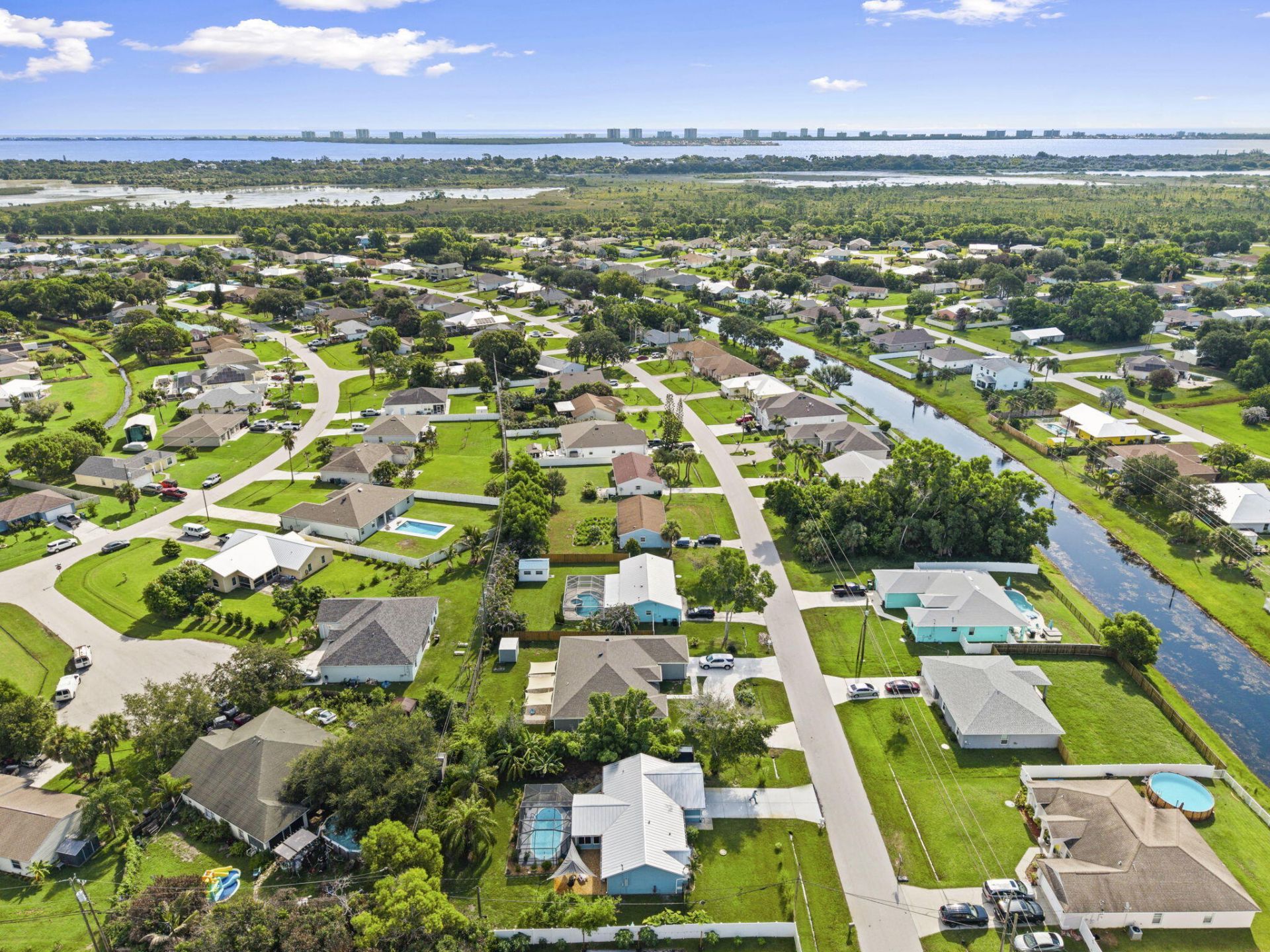 2182 SE South Buttonwood Drive, Port Saint Lucie, FL 34952 Photo