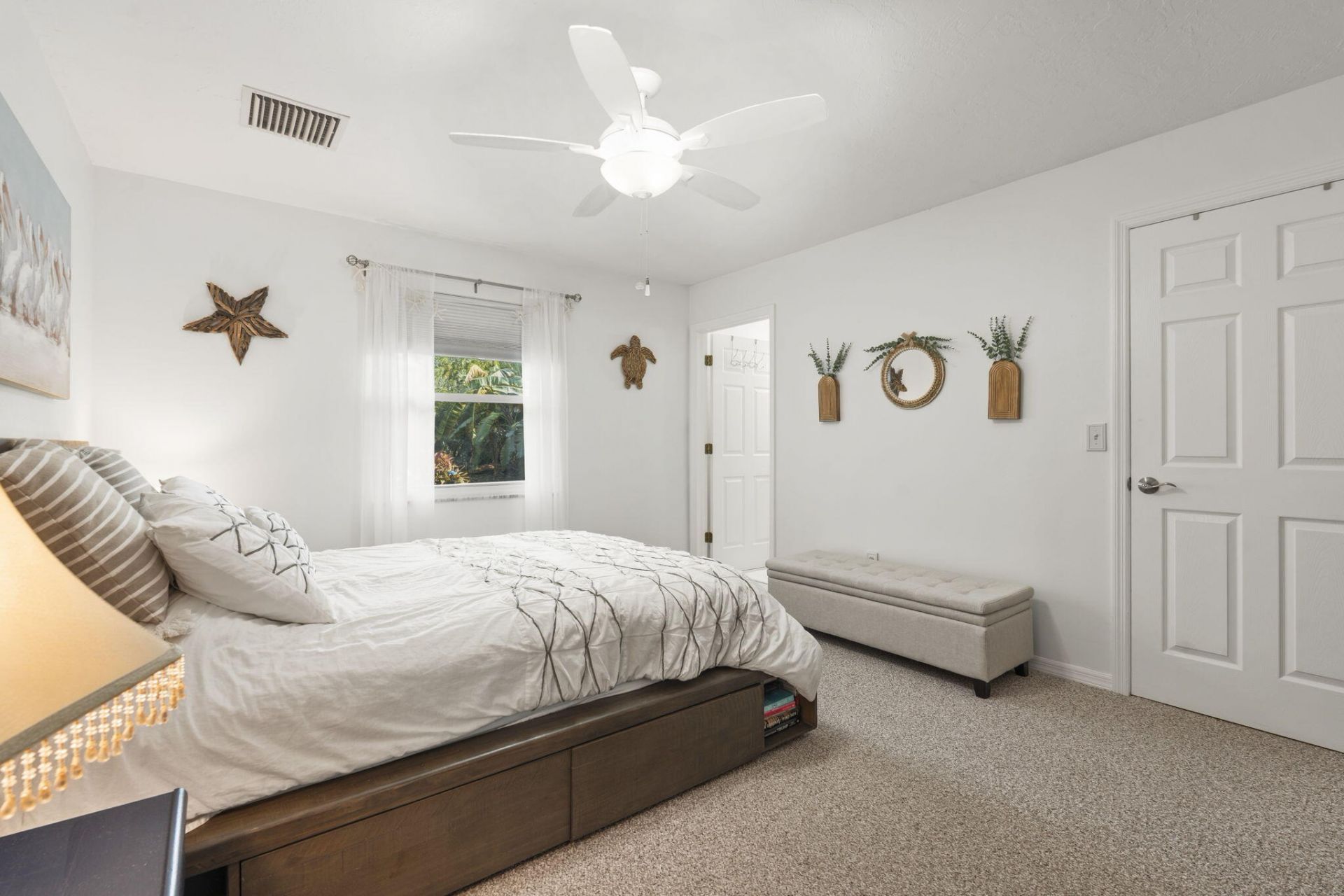 2182 SE South Buttonwood Drive, Port Saint Lucie, FL 34952 Photo