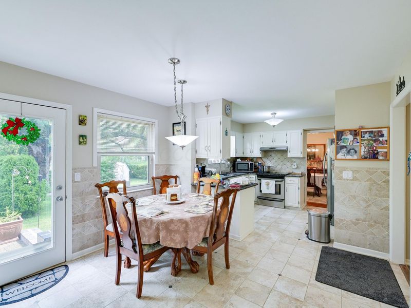 1960 Faymeadow Avenue , Columbus, OH 43229 Photo 12