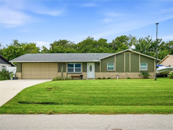 2812 TRAVELERS PALM DRIVE , EDGEWATER, FL 32141