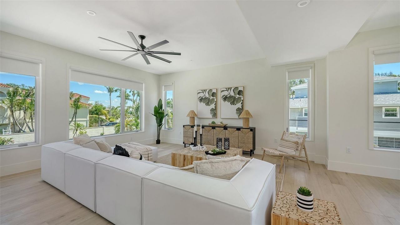8800 Midnight Pass Road, Sarasota, FL 34242 Photo
