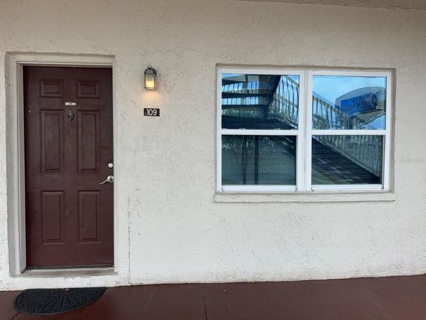 9109 W HILLSBOROUGH AVENUE, Unit J109, TAMPA, FL 33615