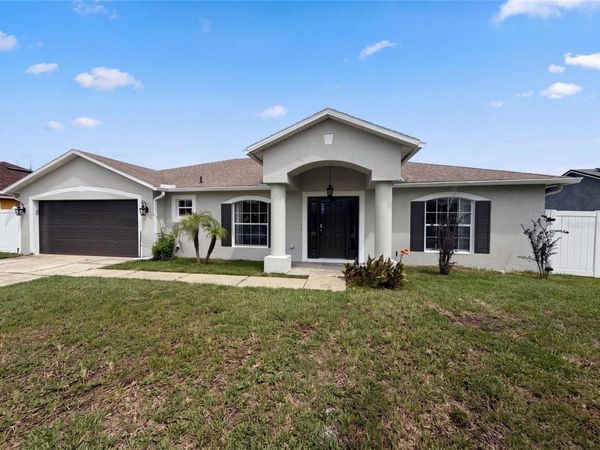 2366 BELEN DRIVE , DELTONA, FL 32738