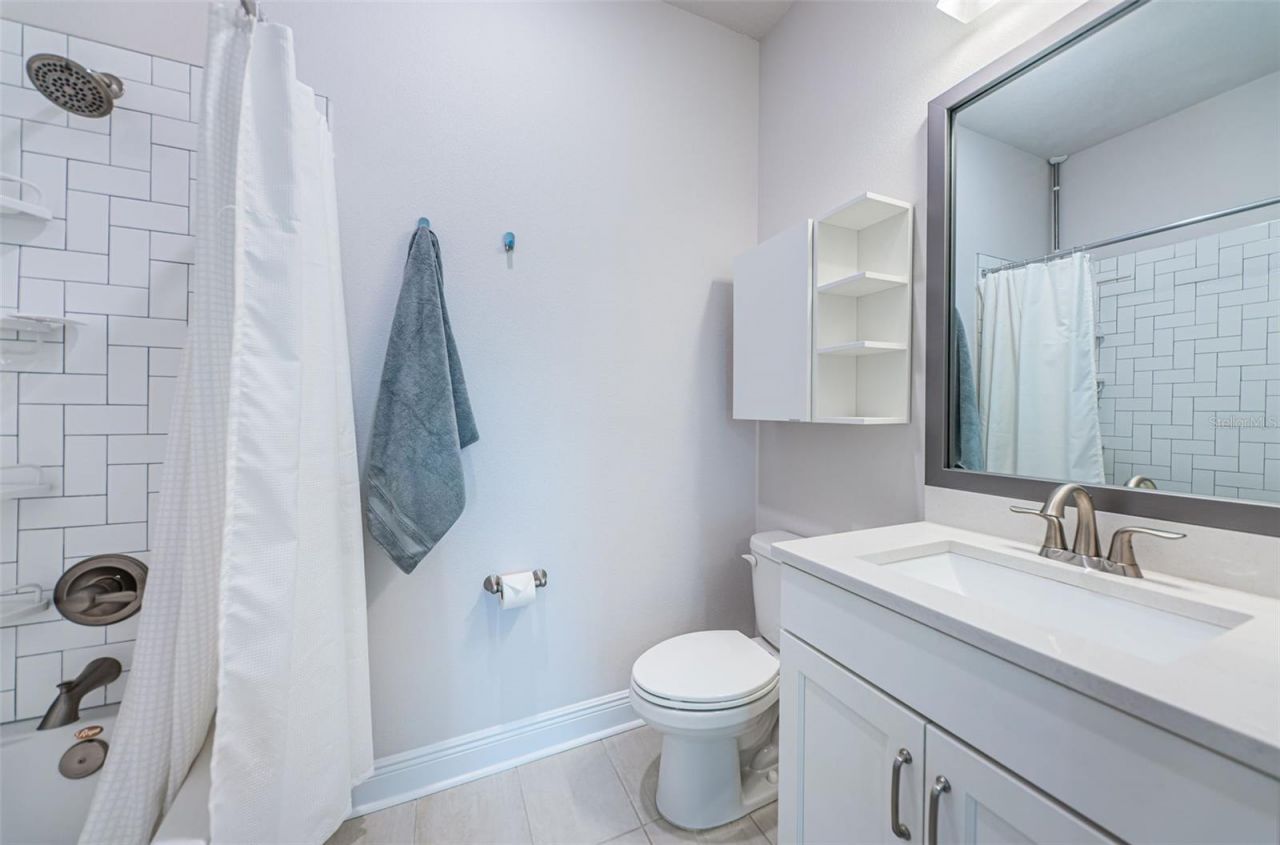 815 Burlington Avenue N, Saint Petersburg, FL 33701 Photo