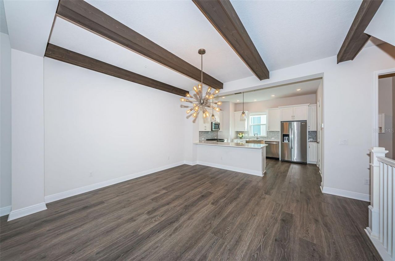 815 Burlington Avenue N, Saint Petersburg, FL 33701 Photo