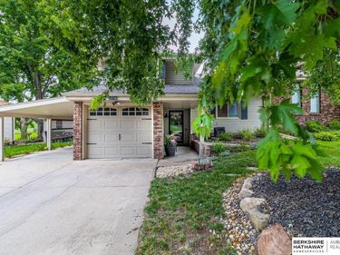 12143 Franklin Circle, Omaha, NE 68154