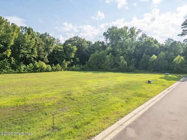 205 Huxley Drive, Starkville, MS 39759
