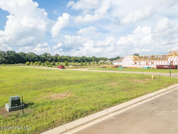 194 Huxley Drive, Starkville, MS 39759