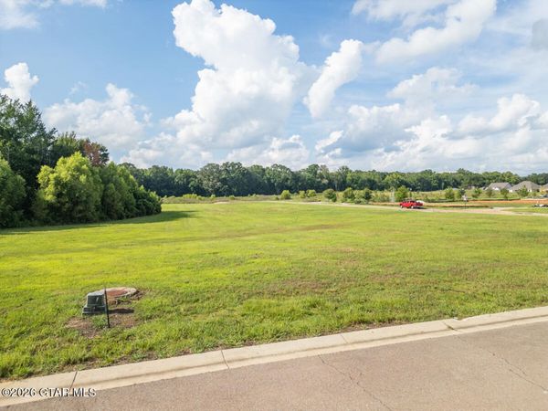 208 Huxley Drive, Starkville, MS 39759