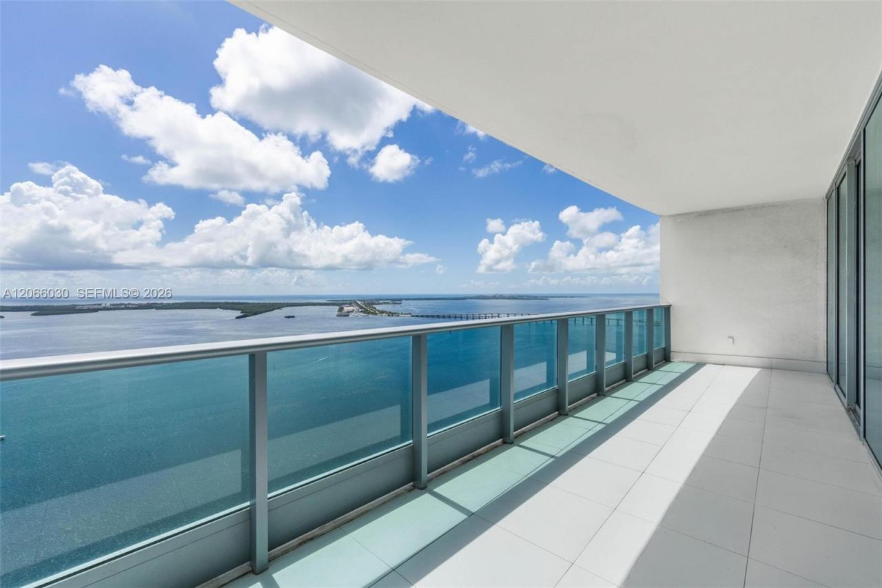 1331 Brickell Bay Dr , Unit 4107, Miami, FL 33131 Photo