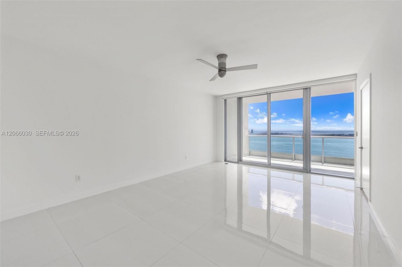 1331 Brickell Bay Dr , Unit 4107, Miami, FL 33131 Photo