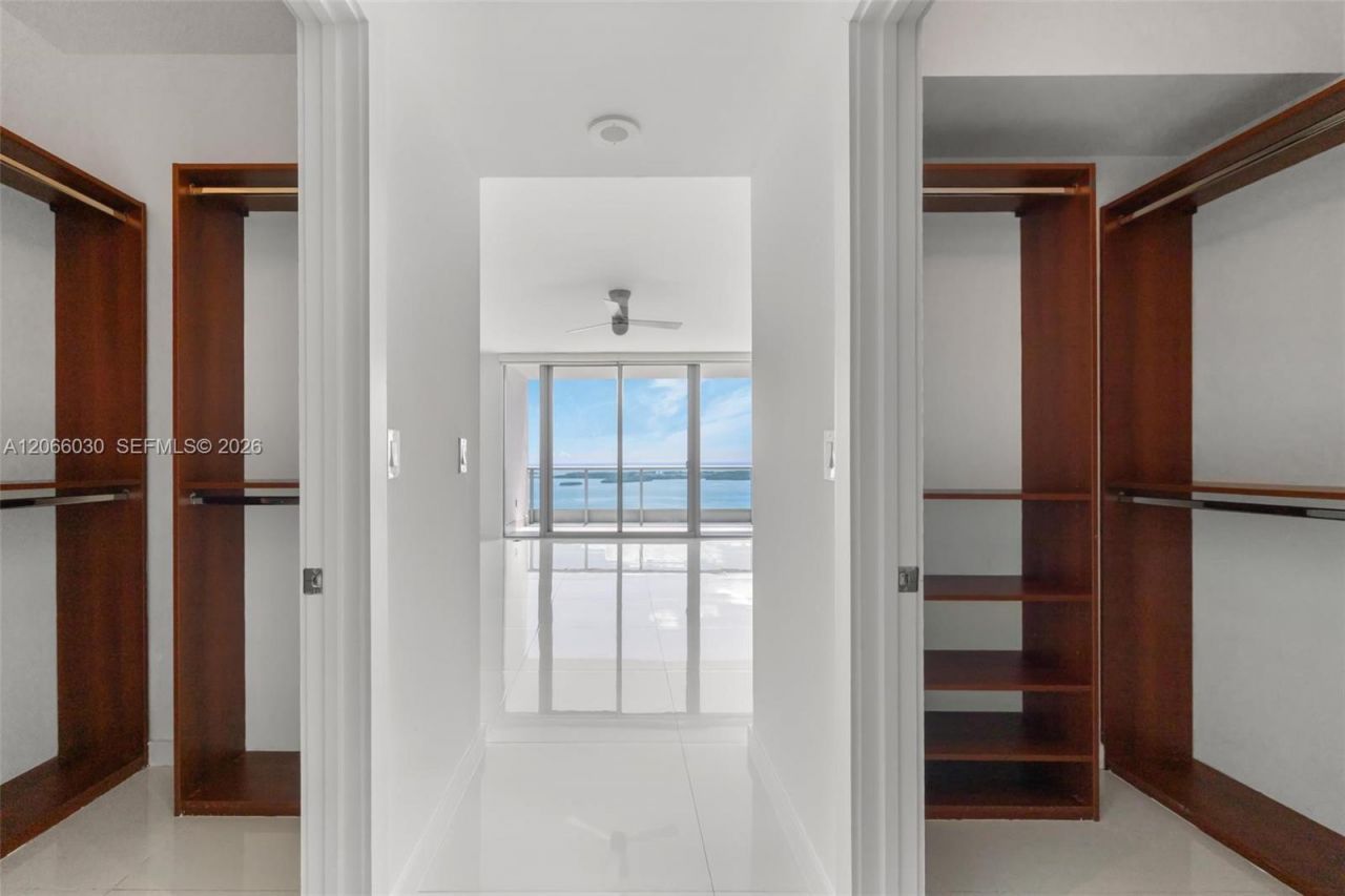 1331 Brickell Bay Dr , Unit 4107, Miami, FL 33131 Photo