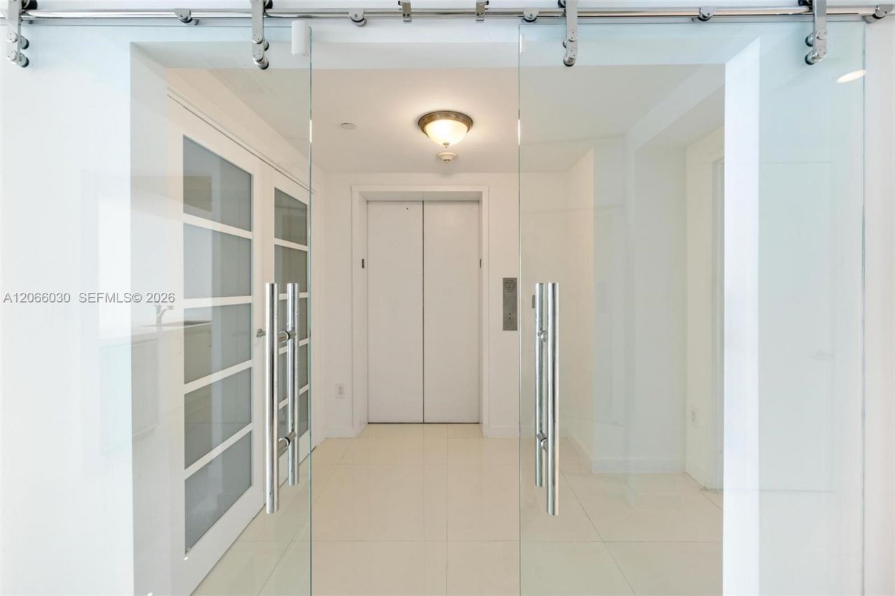 1331 Brickell Bay Dr , Unit 4107, Miami, FL 33131 Photo