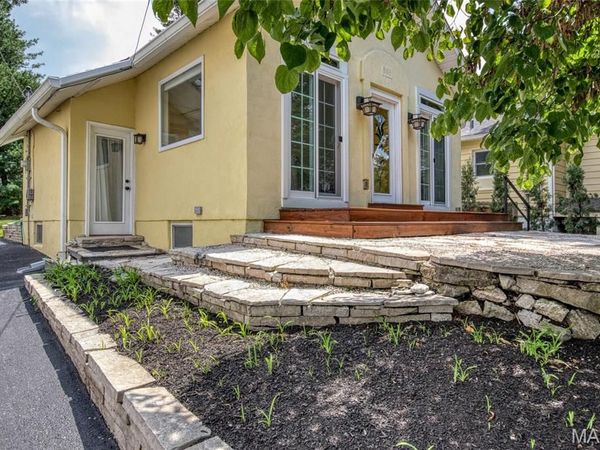 606 Cornelia Avenue, Webster Groves, MO 63119