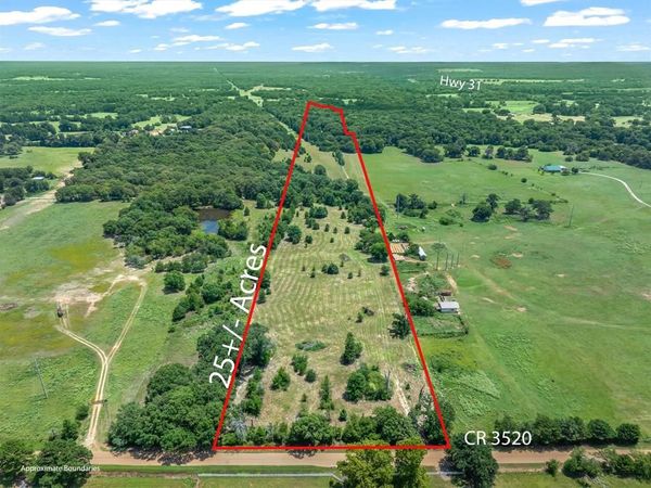 000 County Road 3520 , Brownsboro, TX 75756