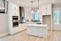 614 Du Bois Drive photo 4
