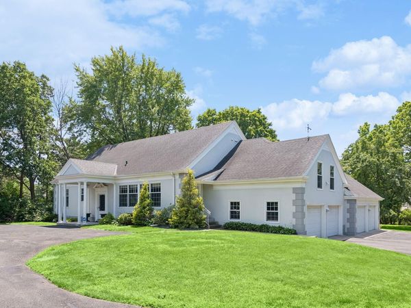 480 Highcroft Road, Wayzata, MN 55391