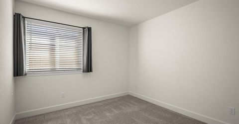933 Cascade Range Drive, Sparks, NV 89436 Photo