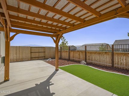 933 Cascade Range Drive, Sparks, NV 89436 Photo