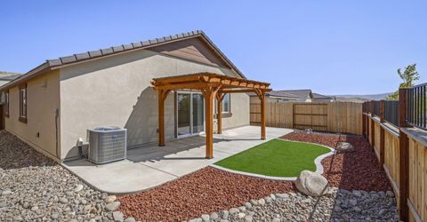 933 Cascade Range Drive, Sparks, NV 89436 Photo