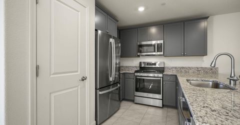 933 Cascade Range Drive, Sparks, NV 89436 Photo