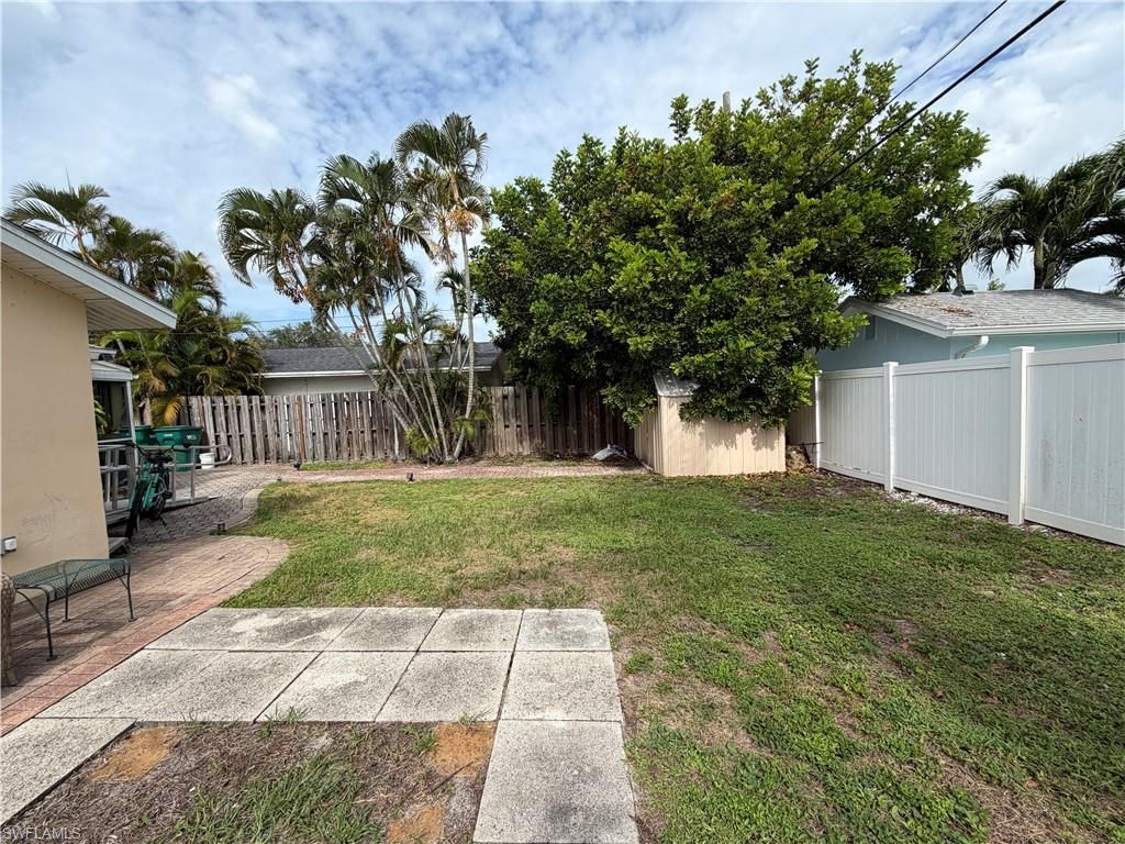 685 95th Ave N, Naples, FL 34108 Photo