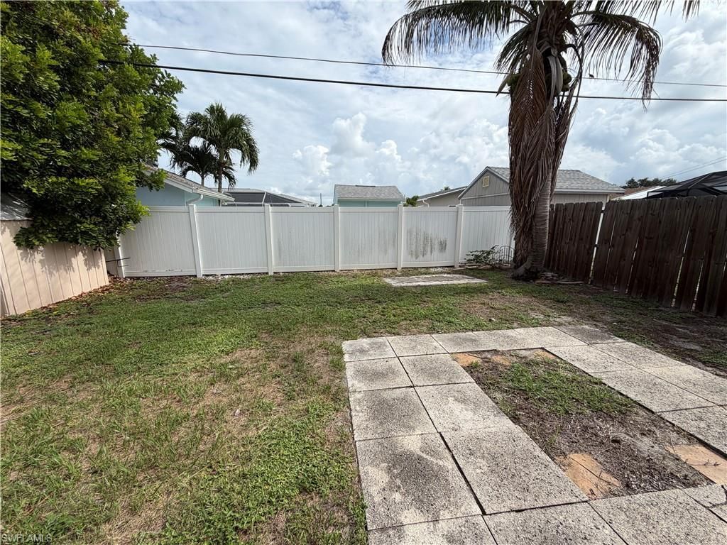 685 95th Ave N, Naples, FL 34108 Photo
