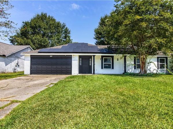 137 GOLDENWOOD Drive , Slidell, LA 70461