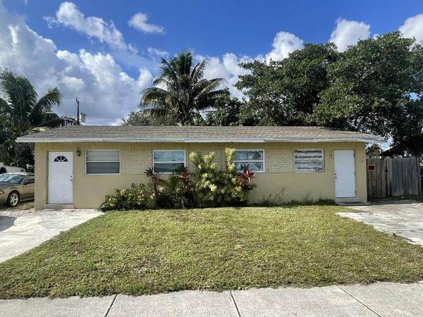 2301 NW 23RD Lane, Unit 1-2, Fort Lauderdale, FL 33311