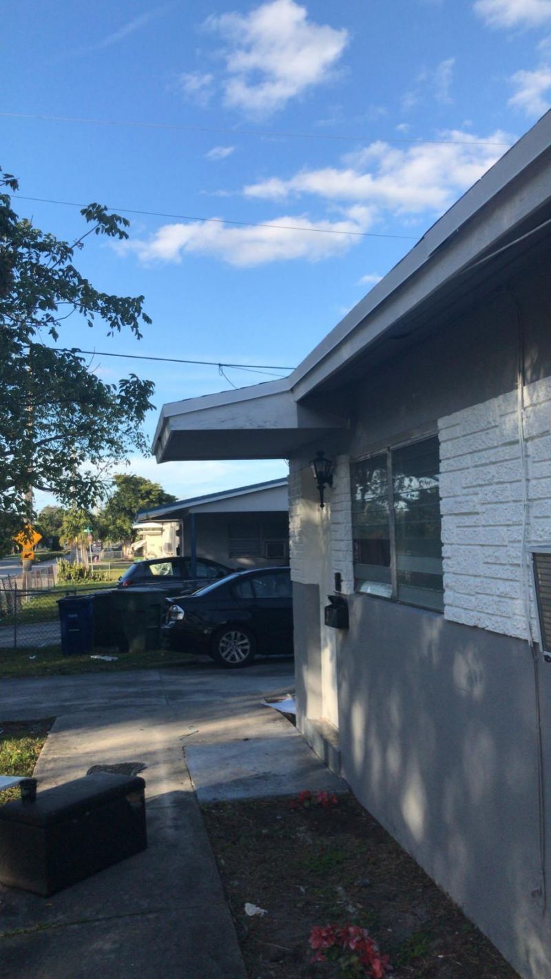 760 NW 4th Street, Unit 2, Hallandale Beach, FL 33009 Photo