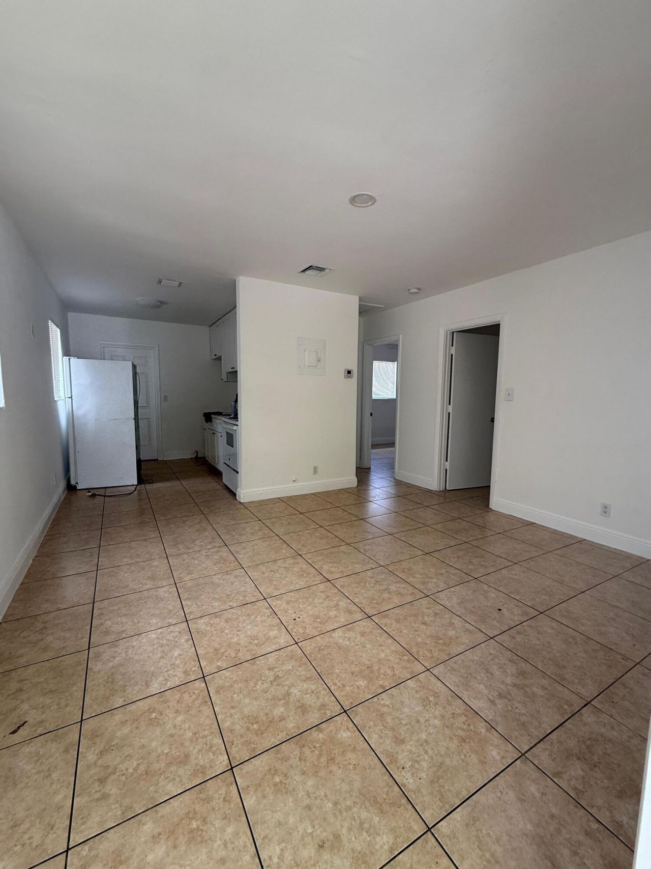 760 NW 4th Street, Unit 2, Hallandale Beach, FL 33009 Photo